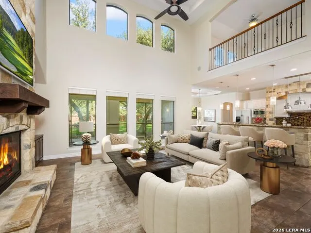 303 Regent Circle San Antonio, TX 78231