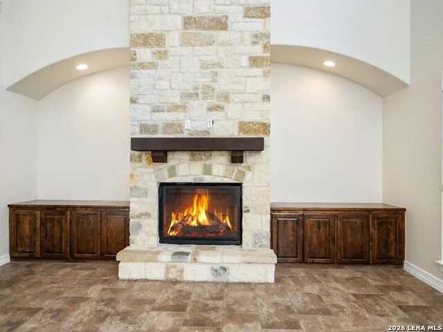 303 Regent Circle San Antonio, TX 78231