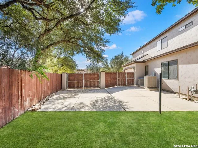 303 Regent Circle San Antonio, TX 78231