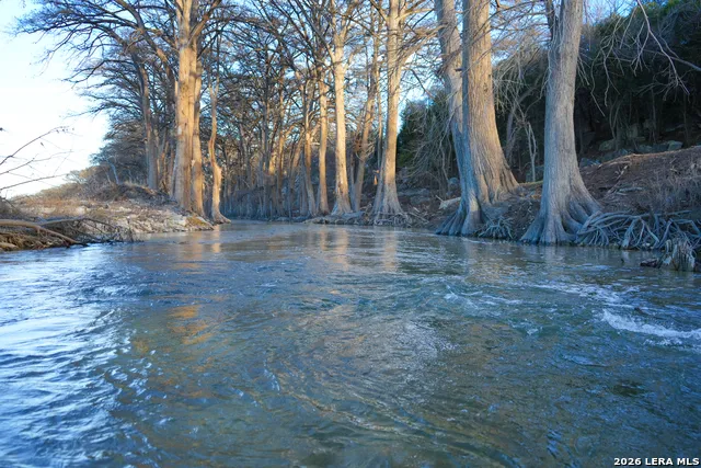 454 center point river Center Point, TX 78010