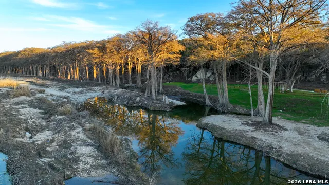454 center point river Center Point, TX 78010
