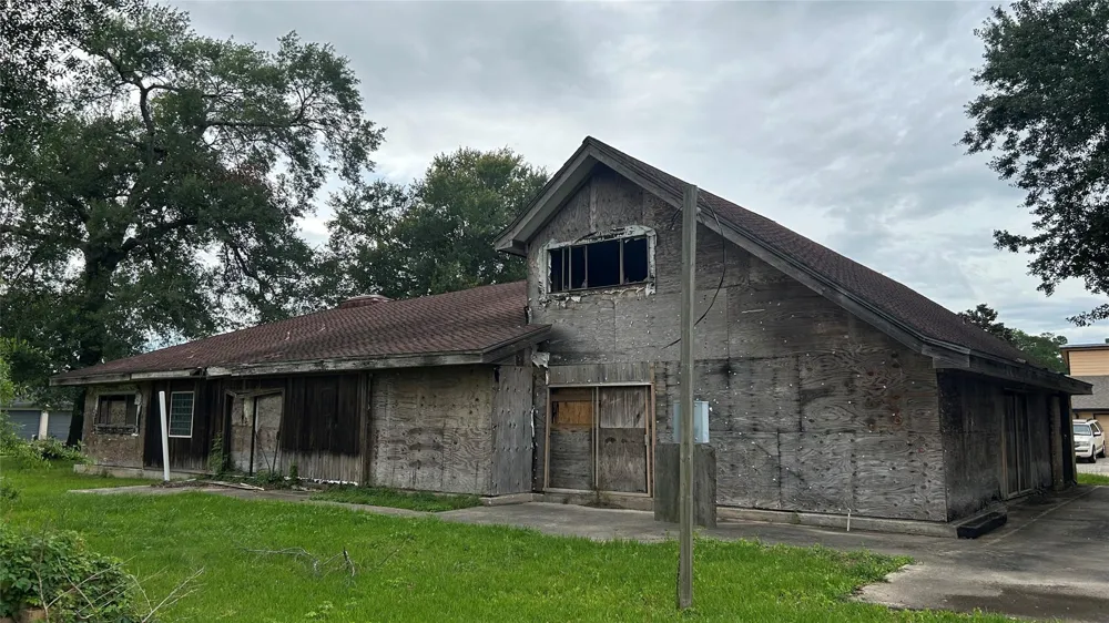 6706 Standing Oaks Street Houston, TX 77050