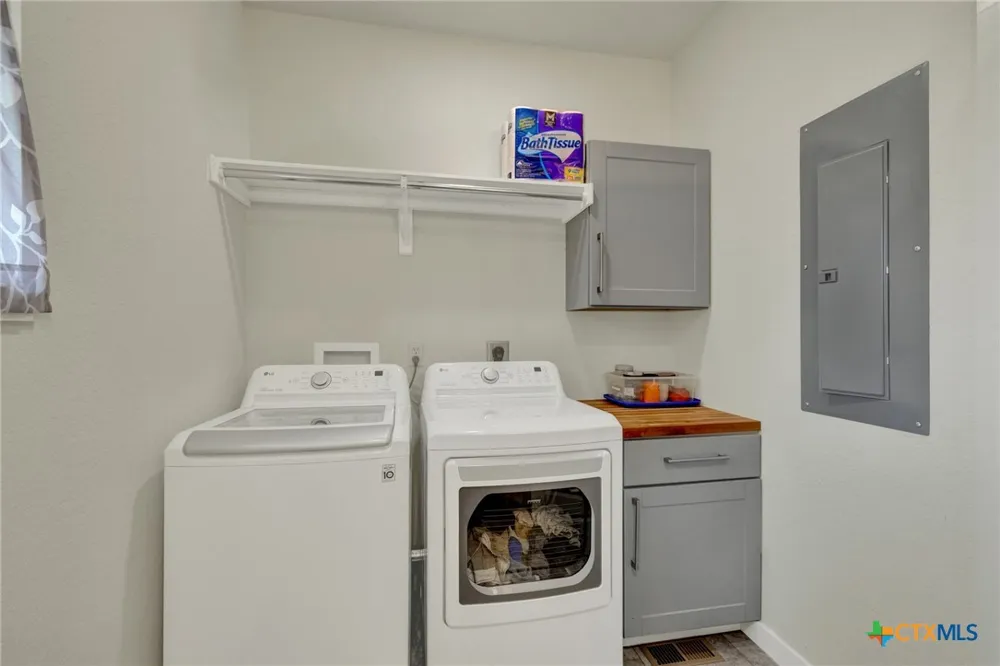 305 Lake Crest Drive Spring Branch, TX 78070