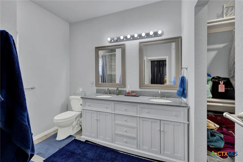 305 Lake Crest Drive Spring Branch, TX 78070