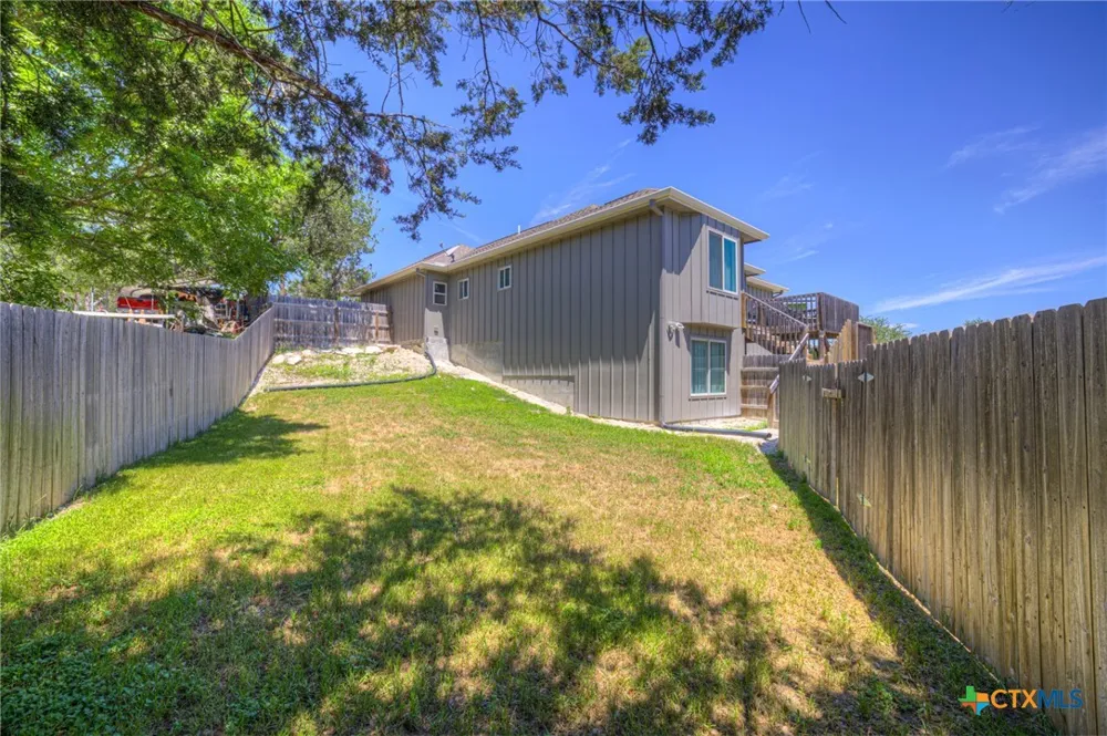 305 Lake Crest Drive Spring Branch, TX 78070