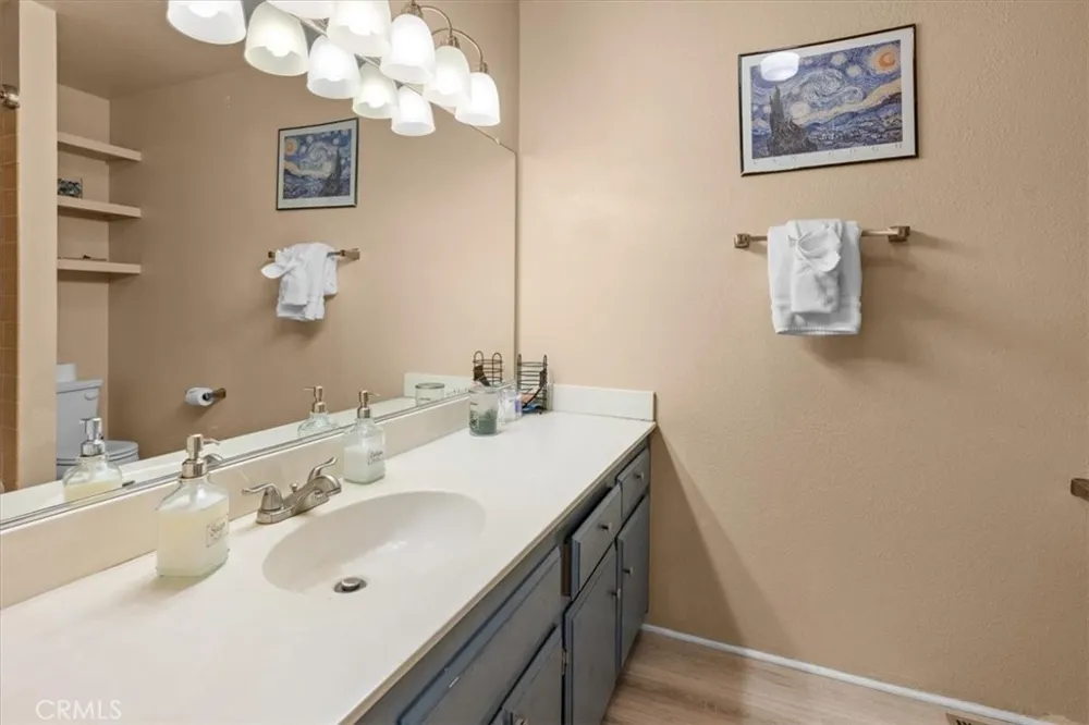 619 Summit Big Bear Lake, CA 92315