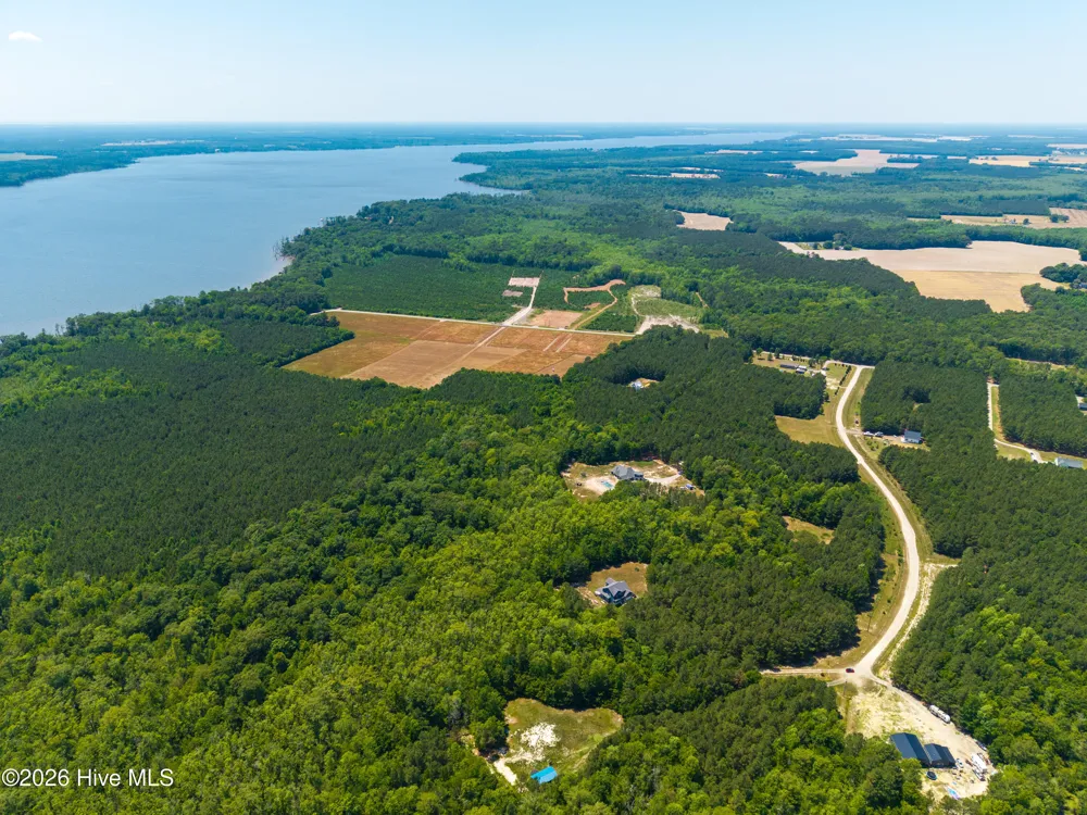 166 Skippers Court Hertford, NC 27944