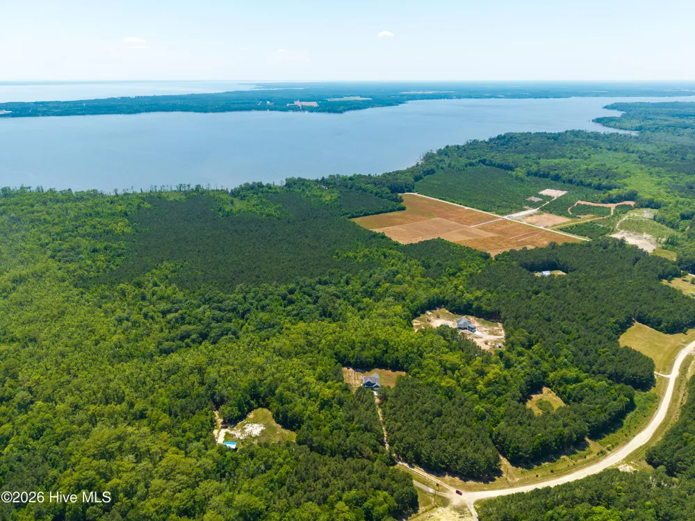 166 Skippers Court Hertford, NC 27944