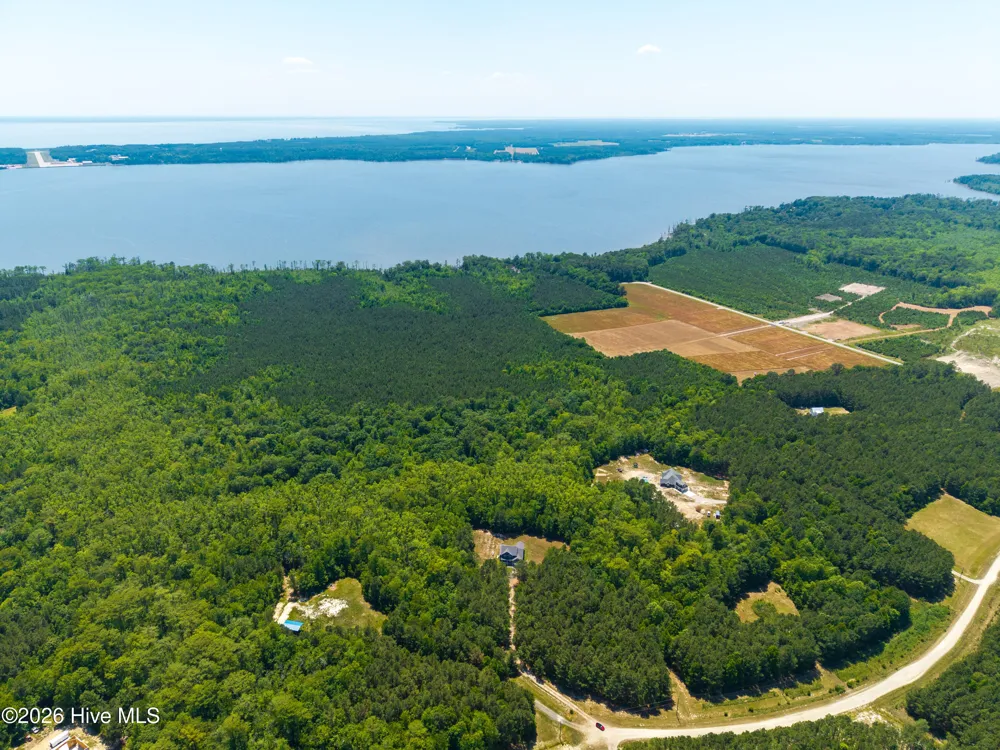 166 Skippers Court Hertford, NC 27944