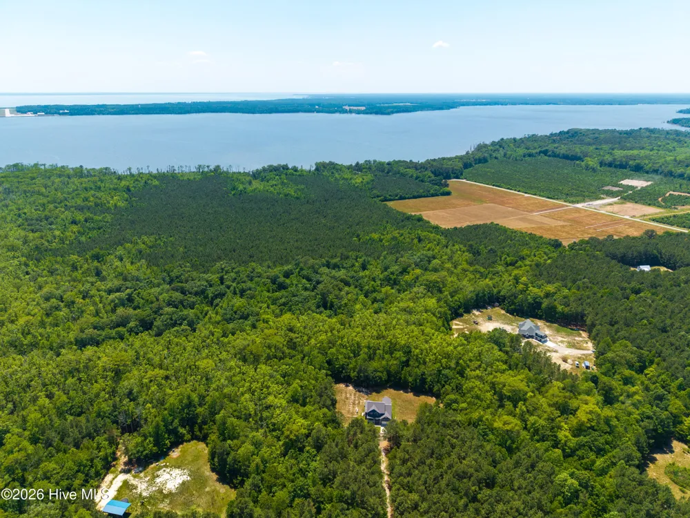 166 Skippers Court Hertford, NC 27944