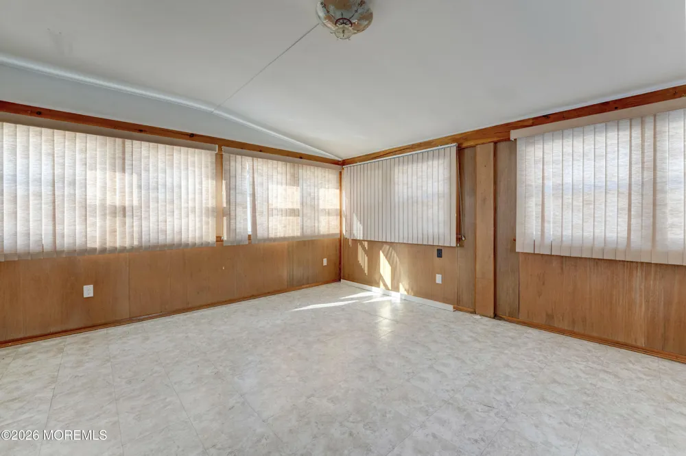 574 Central Avenue Spring Lake Heights, NJ 07762