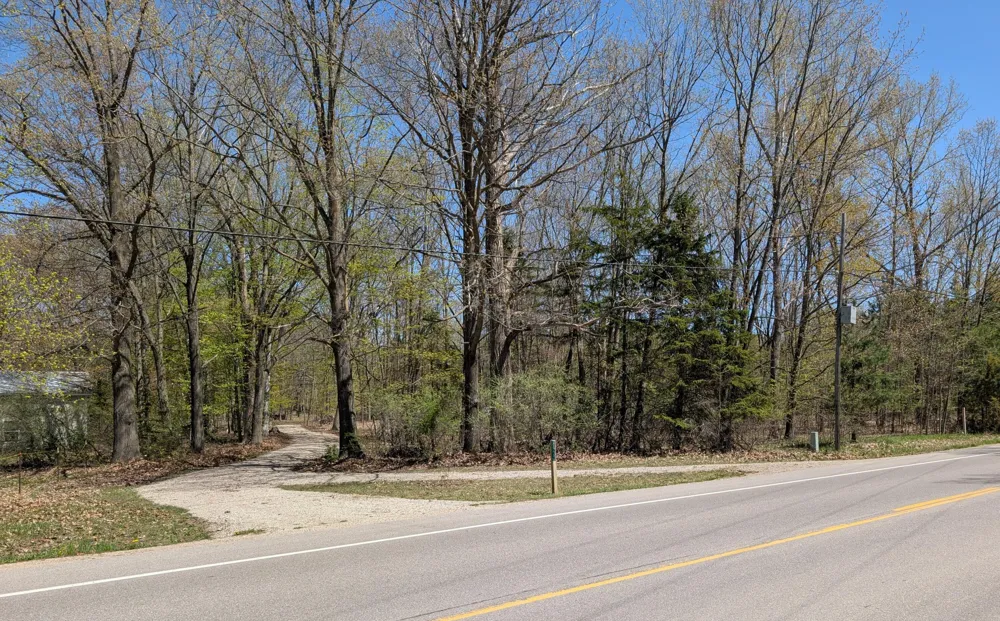 8933 S East Torch Lake Drive Alden, MI 49612