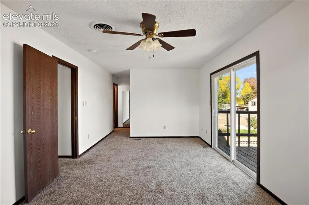 208 Starlite Drive Pueblo, CO 81005