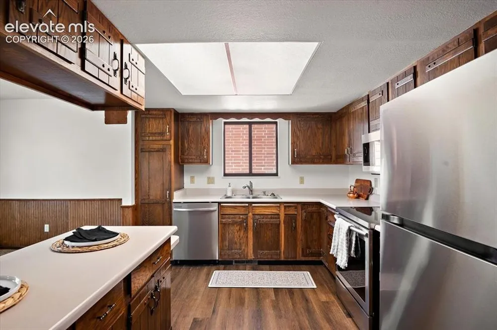 208 Starlite Drive Pueblo, CO 81005