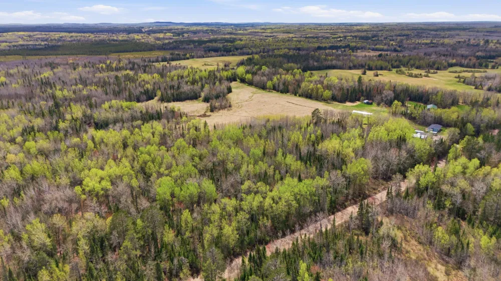 11128 Johnson Road Chisholm, MN 55719
