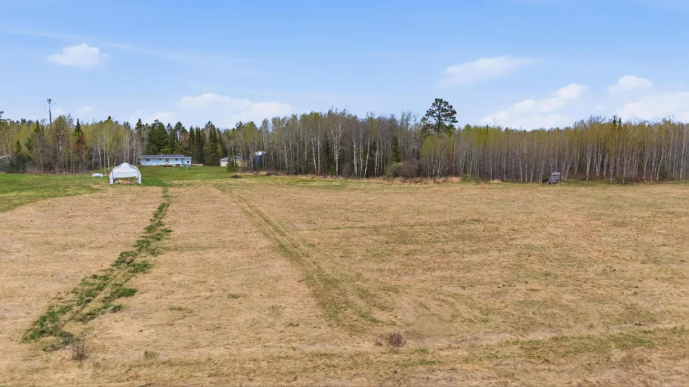 11128 Johnson Road Chisholm, MN 55719