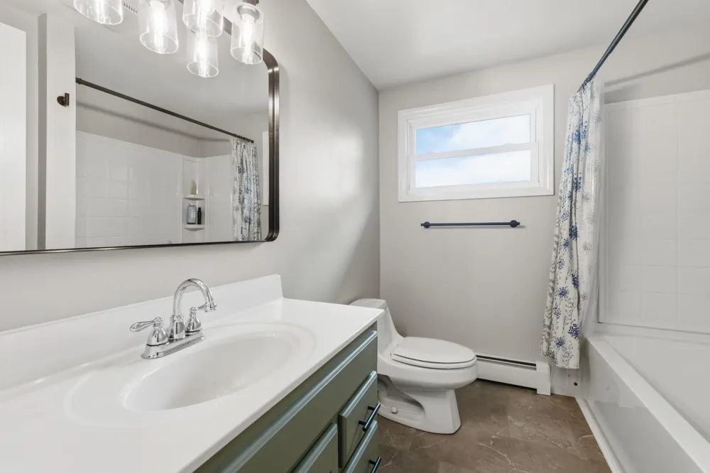 11128 Johnson Road Chisholm, MN 55719