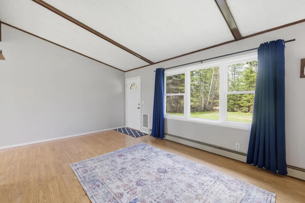 11128 Johnson Road Chisholm, MN 55719