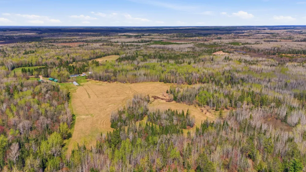 11128 Johnson Road Chisholm, MN 55719