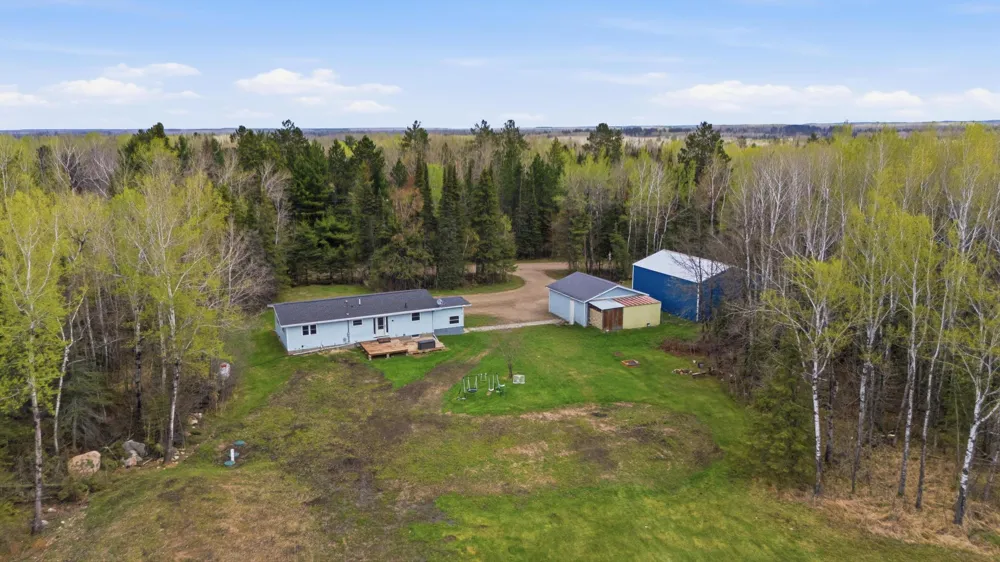 11128 Johnson Road Chisholm, MN 55719