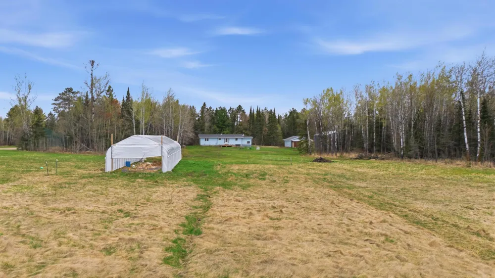 11128 Johnson Road Chisholm, MN 55719