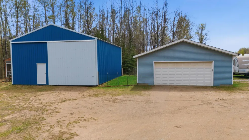 11128 Johnson Road Chisholm, MN 55719