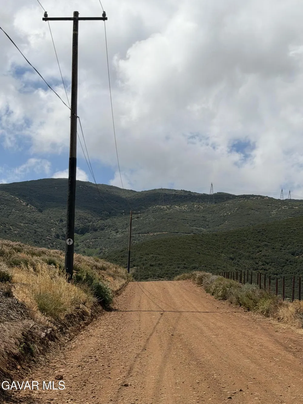 38936 Rogers Creek Road Leona Valley, CA 93551