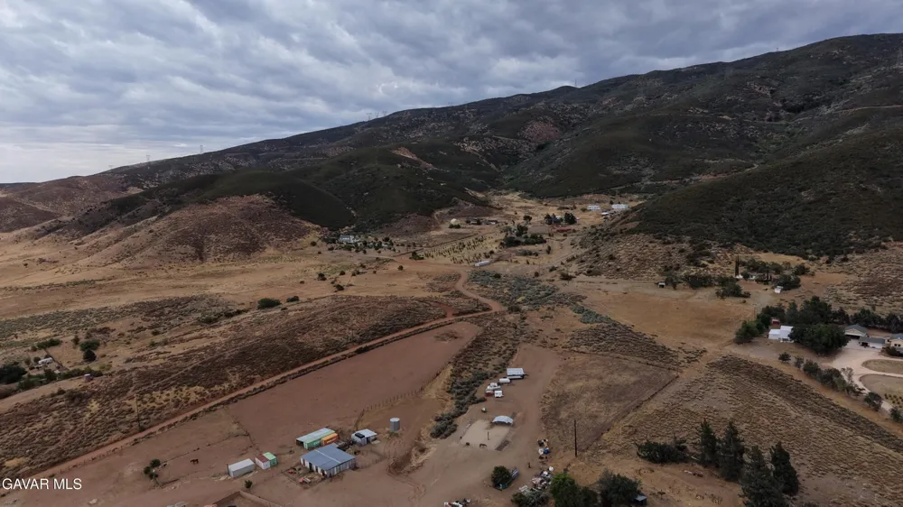 38936 Rogers Creek Road Leona Valley, CA 93551