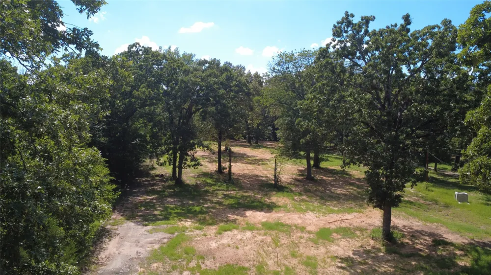 4044 Oakridge Circle Malakoff, TX 75148