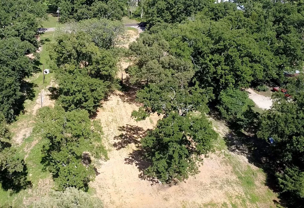 4044 Oakridge Circle Malakoff, TX 75148