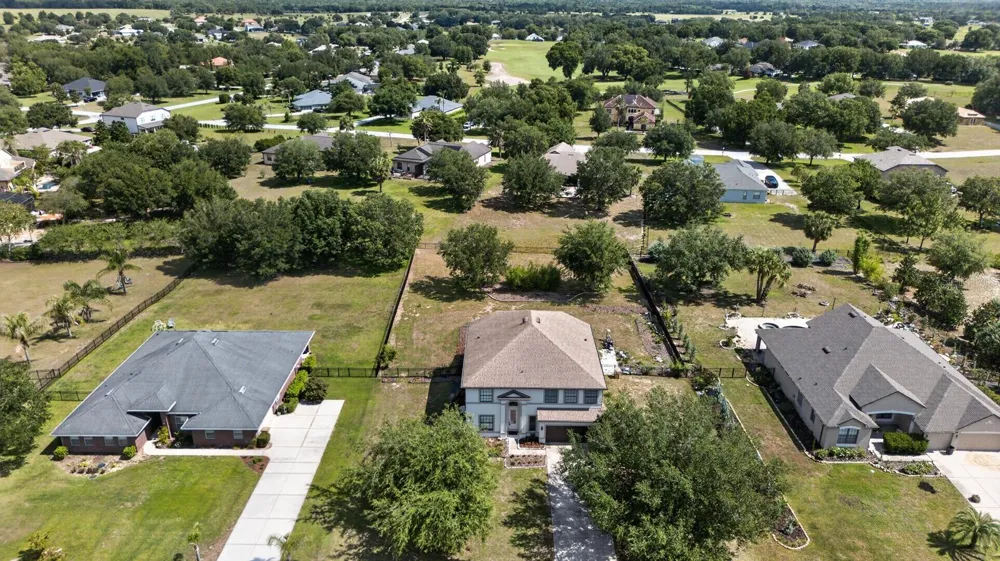 24215 WELDON DRIVE Eustis, FL 32736