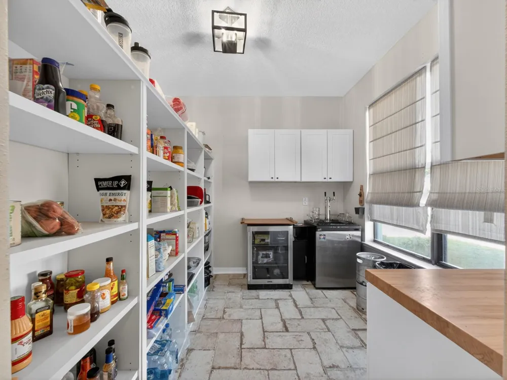 24215 WELDON DRIVE Eustis, FL 32736