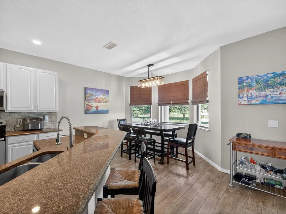 24215 WELDON DRIVE Eustis, FL 32736