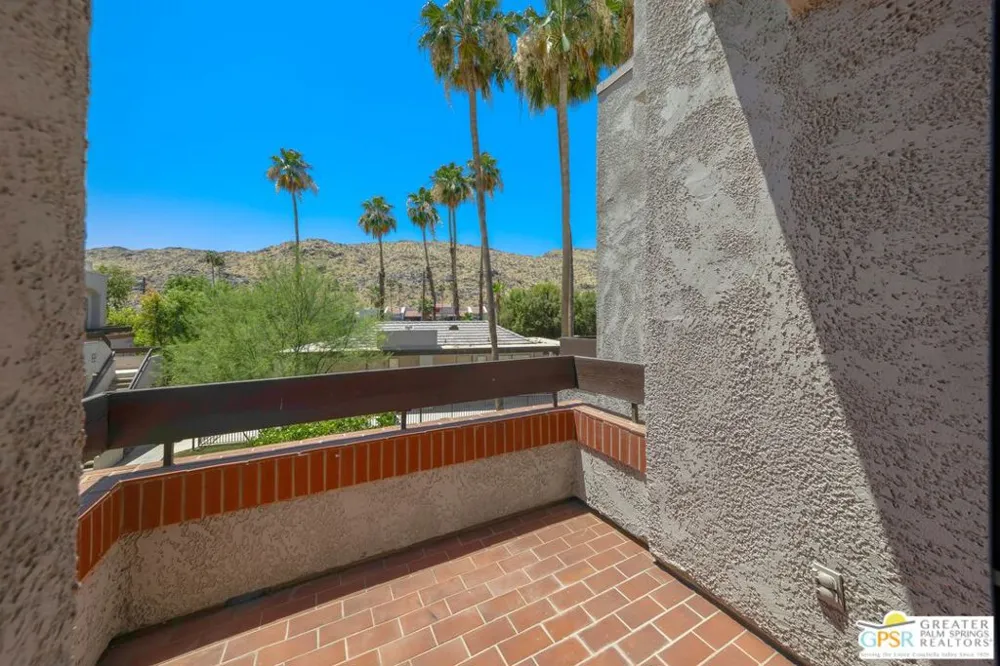 2601 S Broadmoor Drive #22 Palm Springs, CA 92264