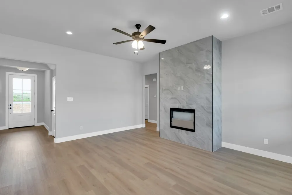 350 E Lamar Street Palmer, TX 75152