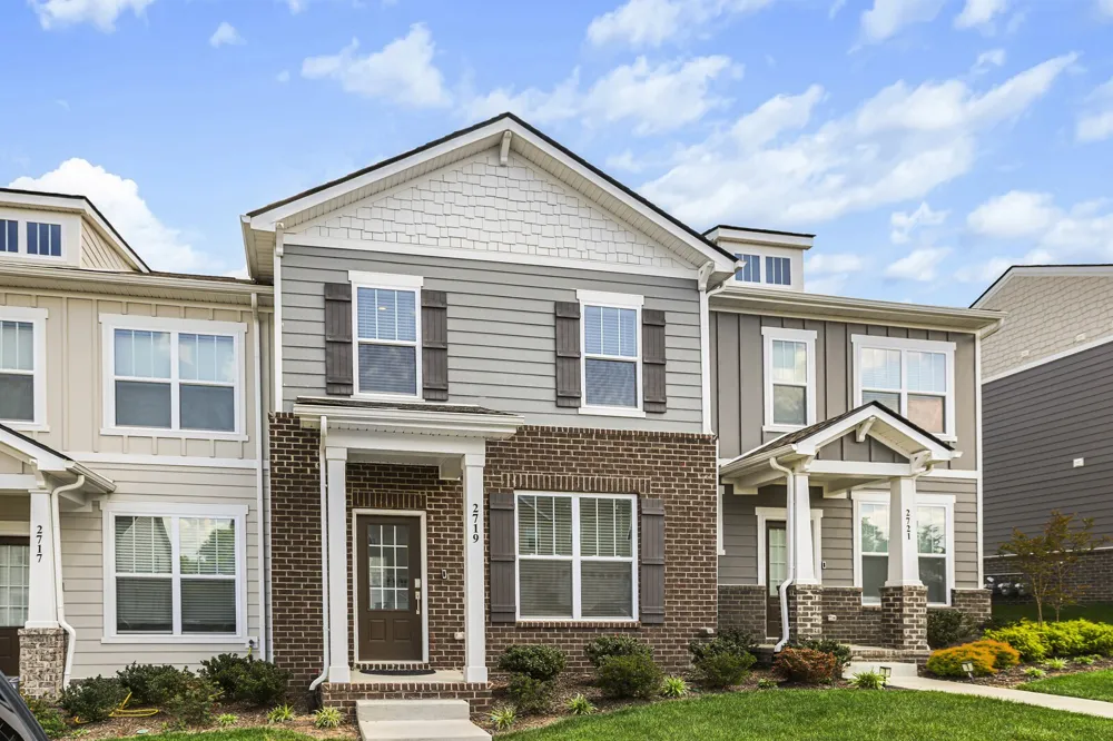 2719 Fordham St Columbia, TN 38401