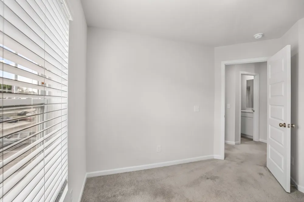 2719 Fordham St Columbia, TN 38401
