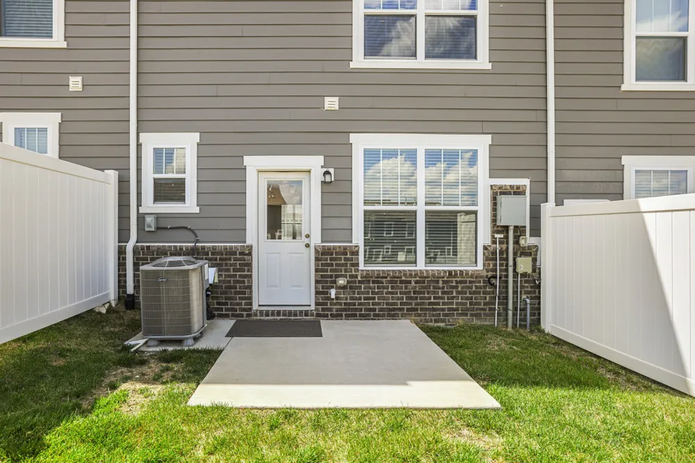 2719 Fordham St Columbia, TN 38401