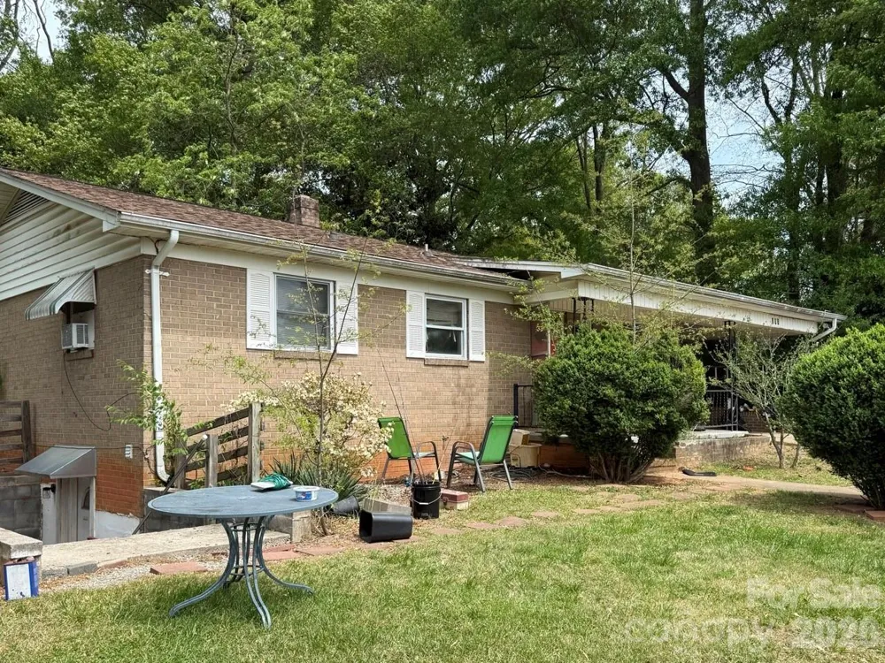 0 E Meeting Street Morganton, NC 28655