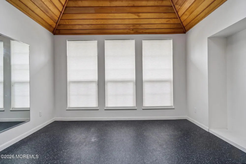 438 Bennetts Mills Road Jackson, NJ 08527