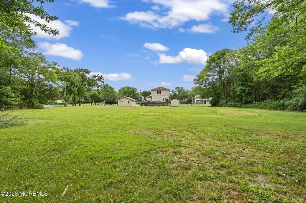 438 Bennetts Mills Road Jackson, NJ 08527
