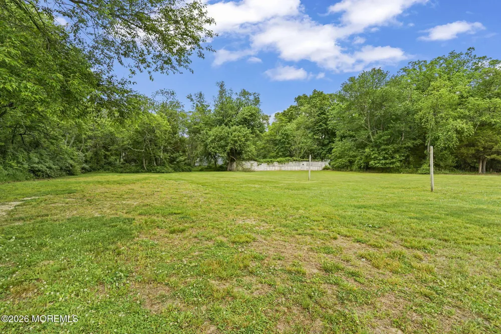 438 Bennetts Mills Road Jackson, NJ 08527