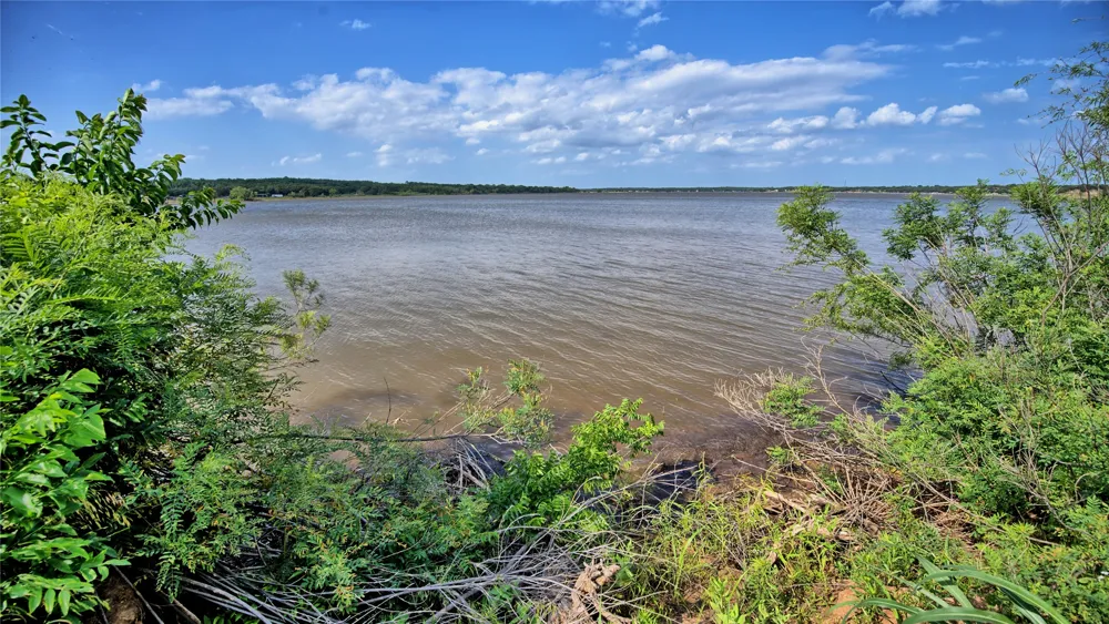 140 Elm Road Nocona, TX 76255
