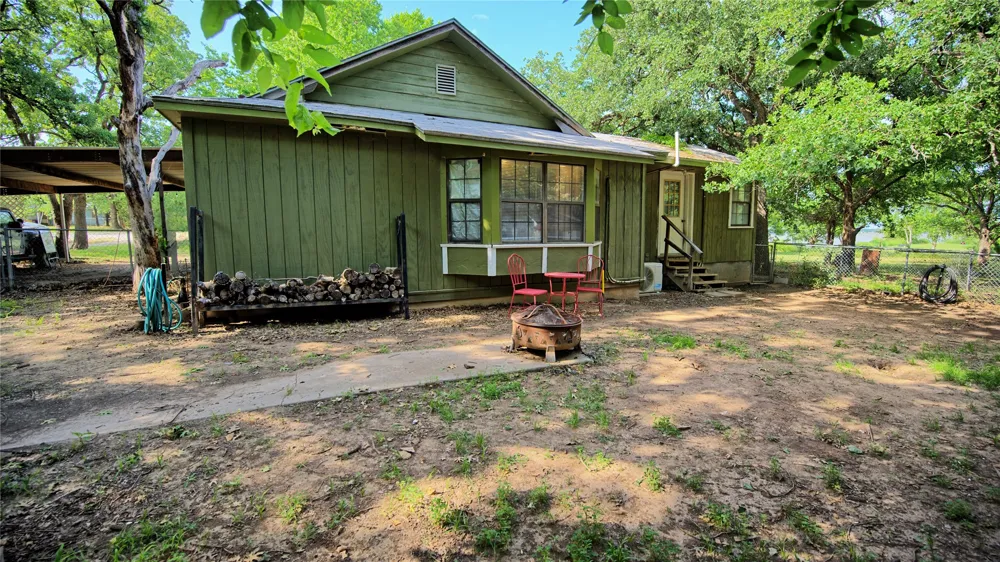 140 Elm Road Nocona, TX 76255