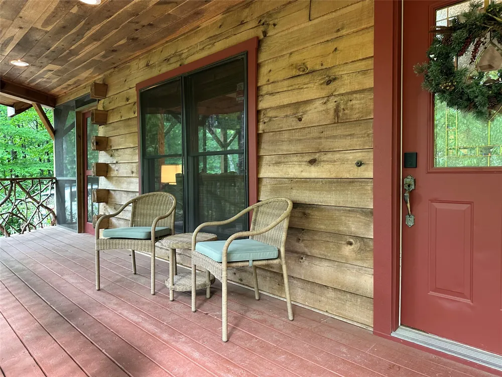 142 Golden Mist Court Sapphire, NC 28774
