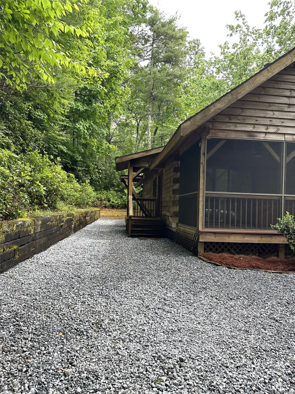 142 Golden Mist Court Sapphire, NC 28774