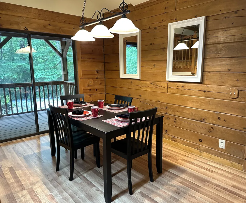 142 Golden Mist Court Sapphire, NC 28774