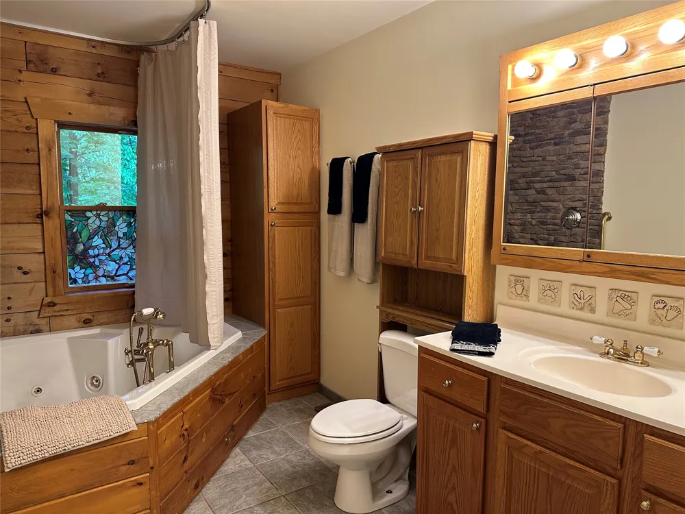 142 Golden Mist Court Sapphire, NC 28774