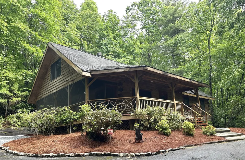 142 Golden Mist Court Sapphire, NC 28774
