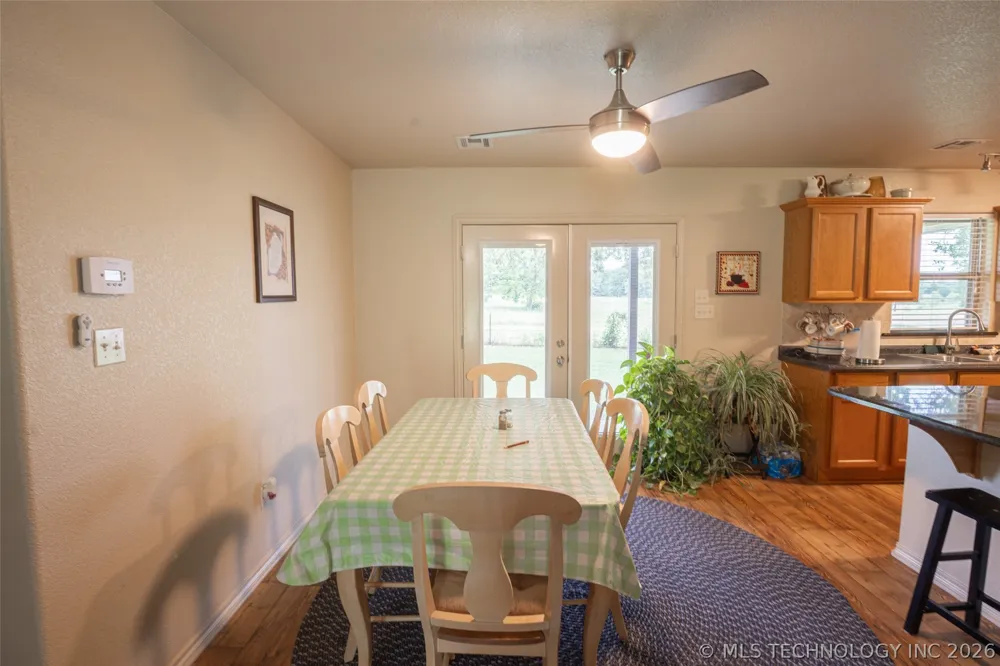 7611 Dickson Dickson, OK 73401